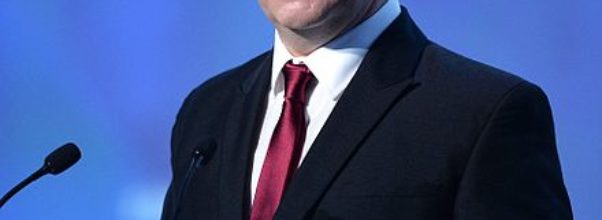 Dmitry_Medvedev,_September_2016.jpeg